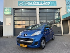 Peugeot 107 - 1.0-12V Urban Move