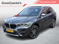 BMW X1 - sDrive20i High Exec. LED/Elekt.Stoel.Memory/Leder