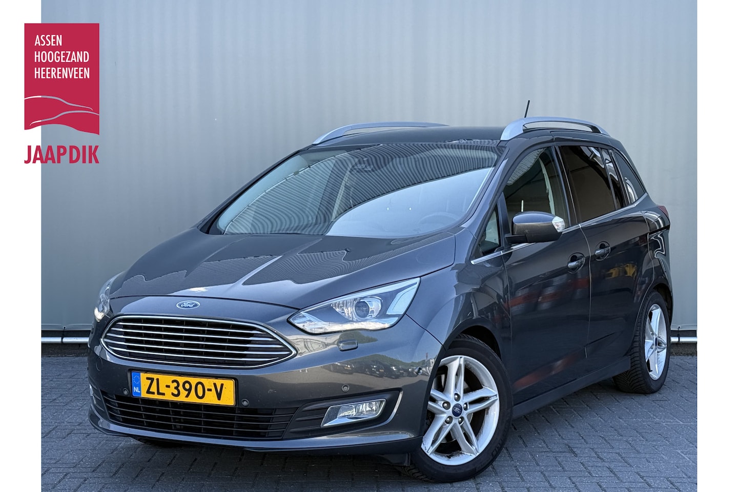 Ford Grand C-Max - BWJ 2018 1.0 126 PK Titanium 7p. 7-ZITS / TREKHAAK / CLIMA / STUURVERW. / STOELVERW. / CAM - AutoWereld.nl