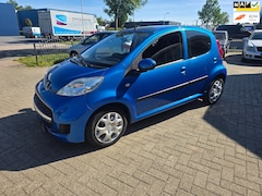 Peugeot 107 - 1.0-12V XS