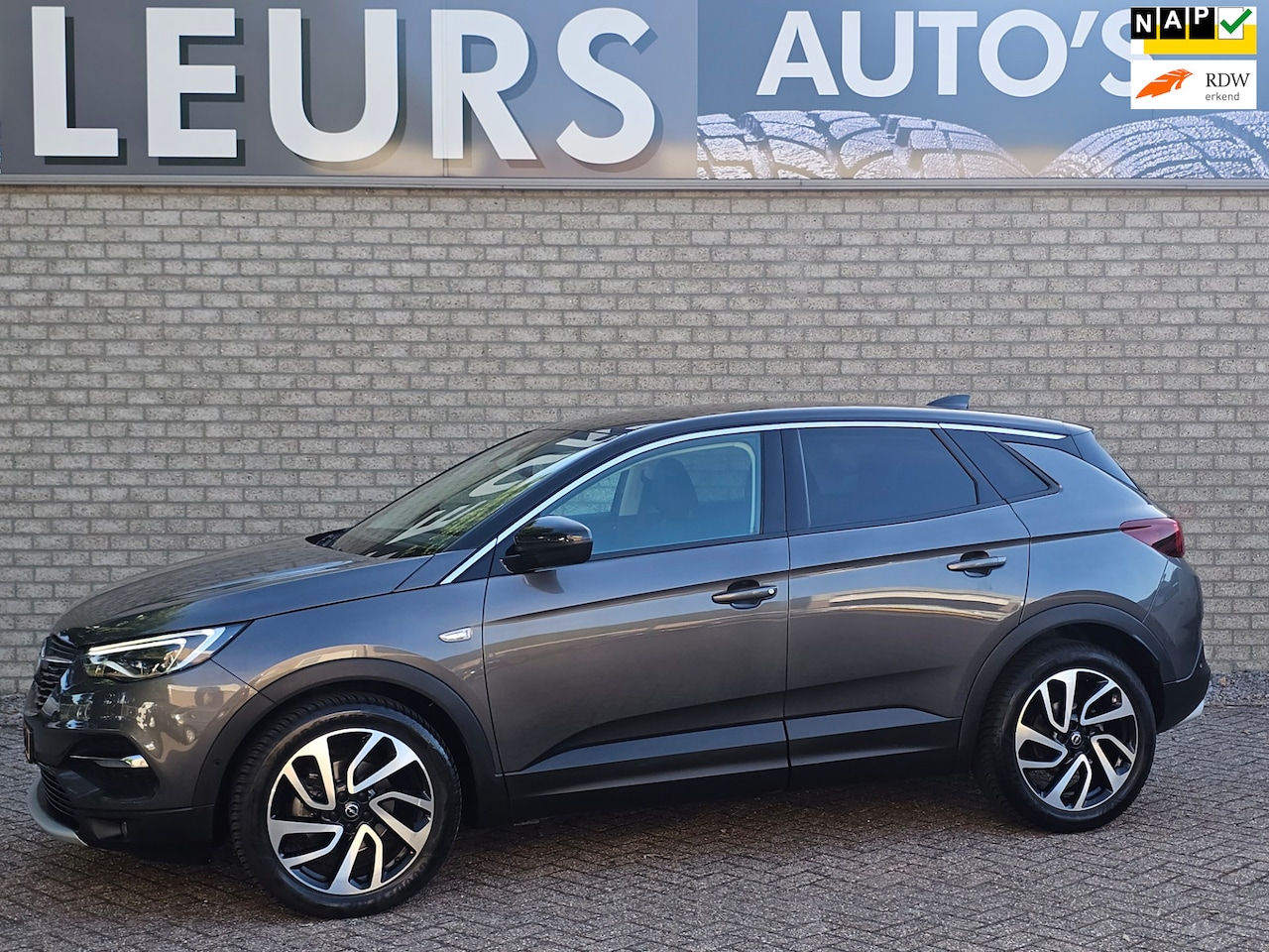 Opel Grandland X - 1.2 Turbo Ultimate Automaat/Leer/Camera/Trekhaak - AutoWereld.nl