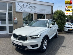 Volvo XC40 - 1.5 T2 Momentum