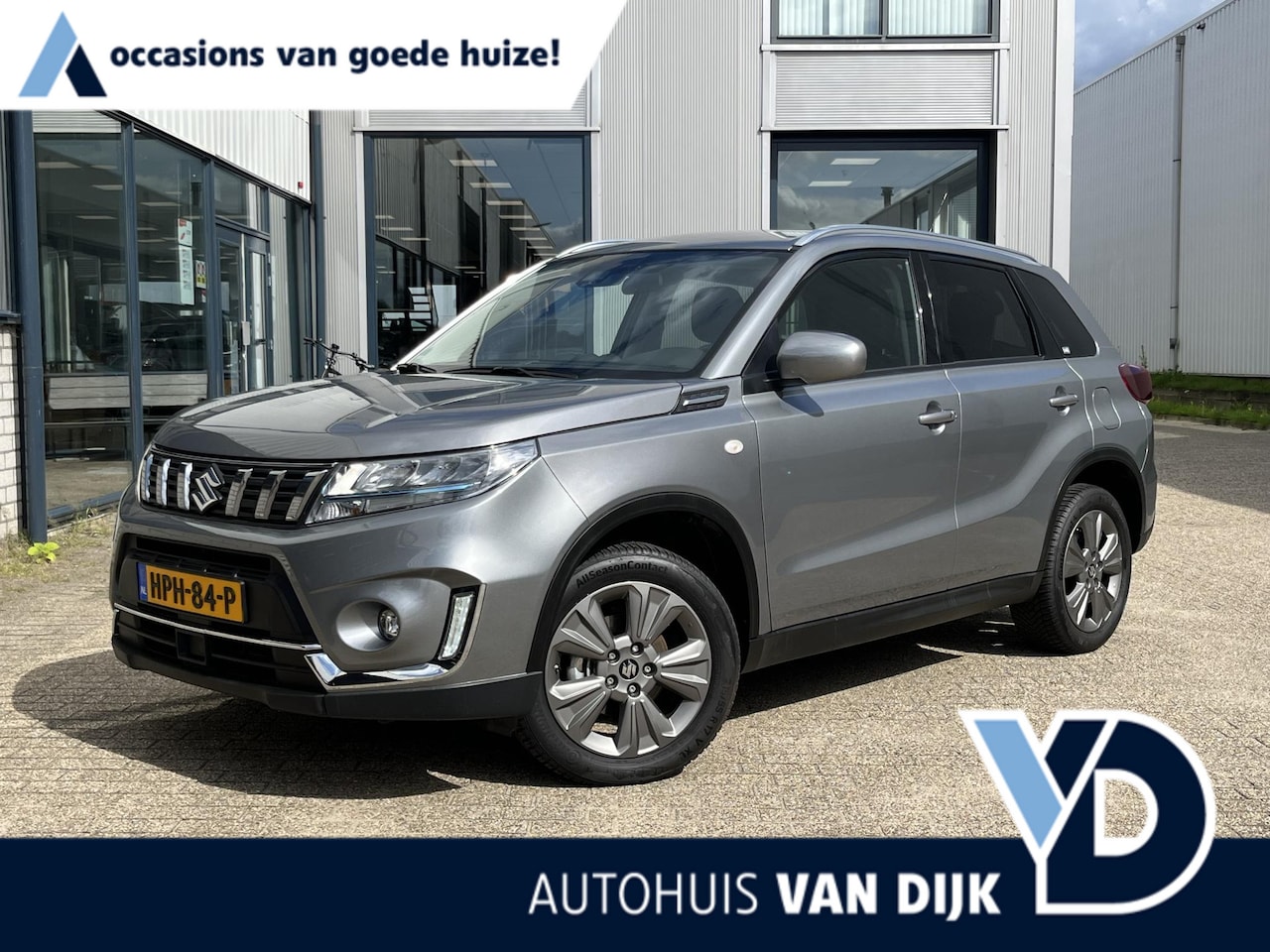 Suzuki Vitara - 1.5 Hybrid Style AllGrip | Navi/Adapt.Cruise/Clima/Privacy Glass/17"/Apple CarPlay-Android - AutoWereld.nl