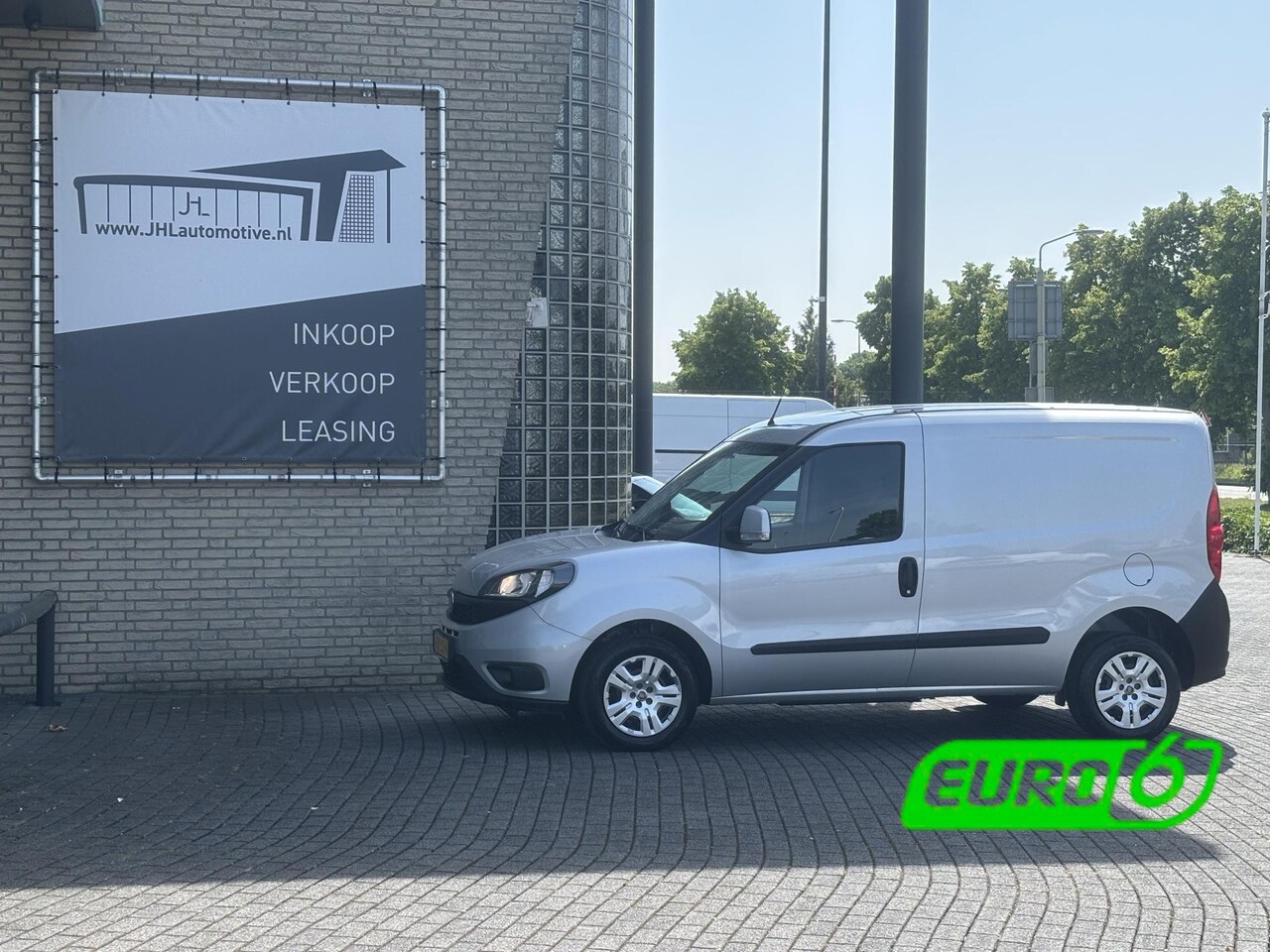 Fiat Doblò Cargo - 1.3 MJ L1H1 SX*AIRCO*NAVI*CRUISE*PDC*BLUETOOTH* - AutoWereld.nl