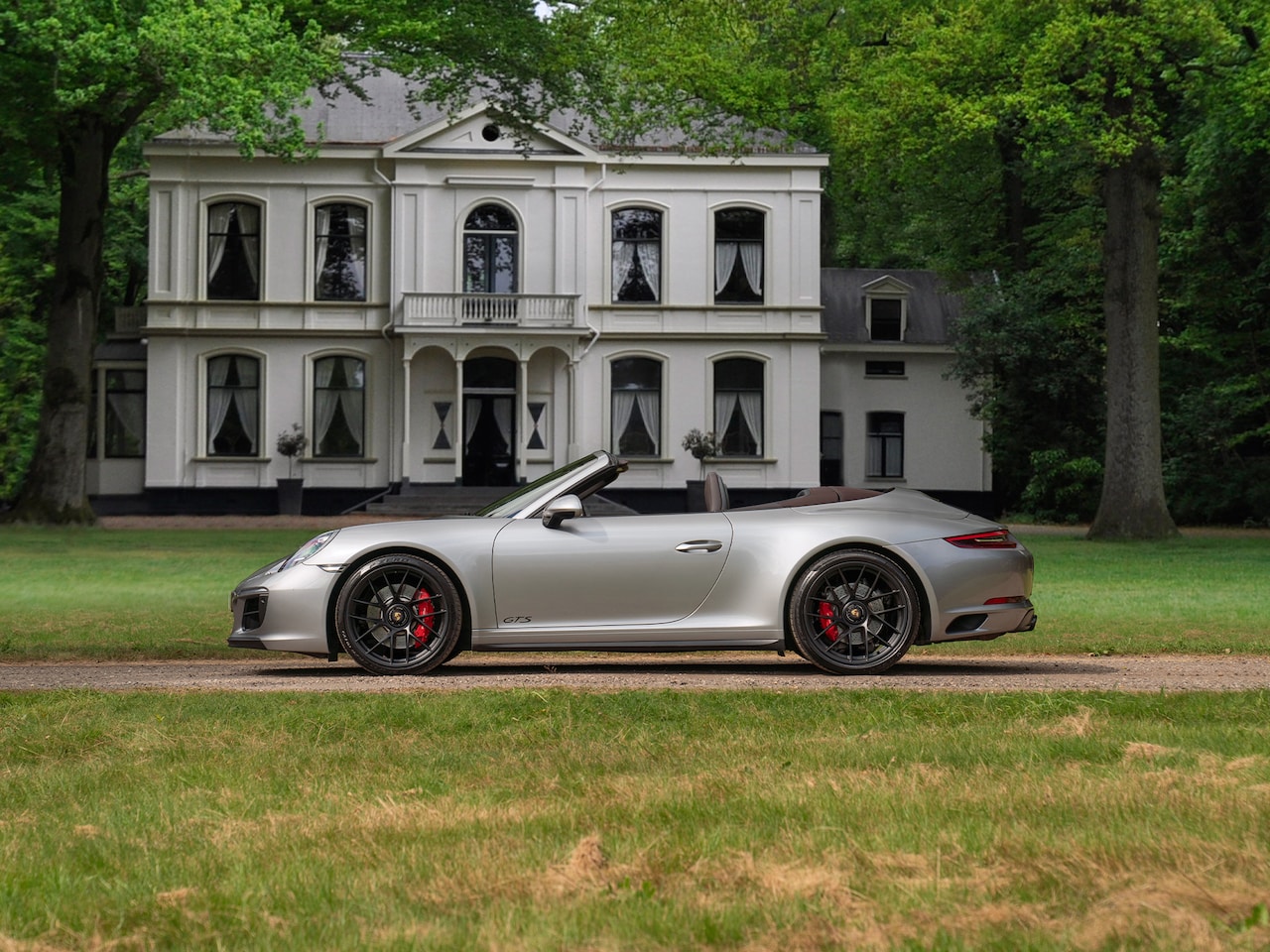 Porsche 911 Cabrio - 991-2 Carrera GTS | Adapt. sportstoelen | SportDesign | Stoelventilatie | Bose - AutoWereld.nl