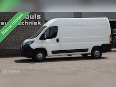 Peugeot Boxer - Bestel 335 2.2 BlueHDi 140 L2H2 Asphalt
