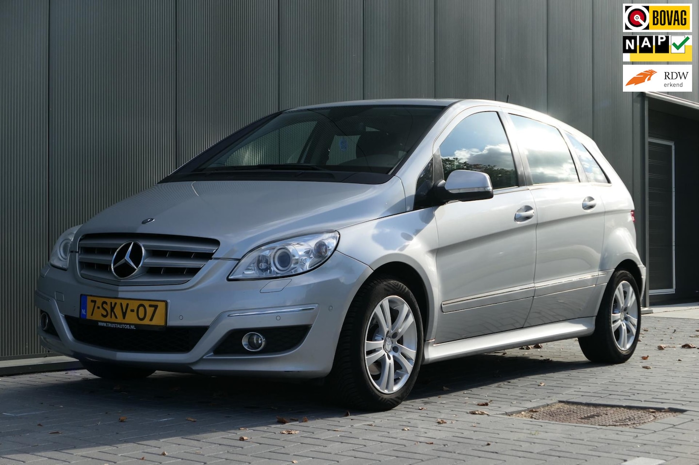 Mercedes-Benz B-klasse - 200 Pano Trekhaak Cruise Youngtimer stoelverwarming - AutoWereld.nl
