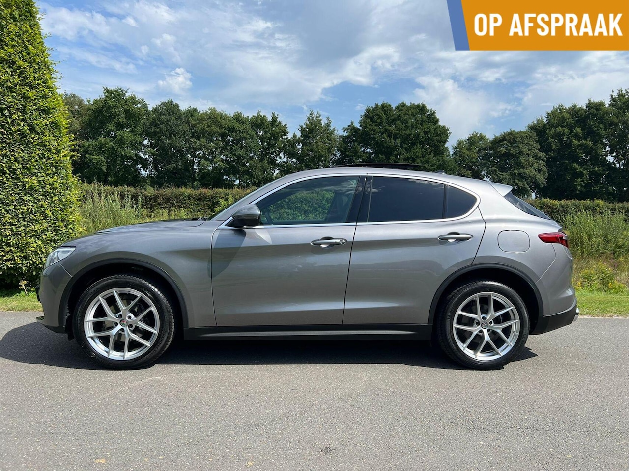 Alfa Romeo Stelvio - 2.0t Q4 Veloce 310pk, 44dkm pano, 20 inch - AutoWereld.nl