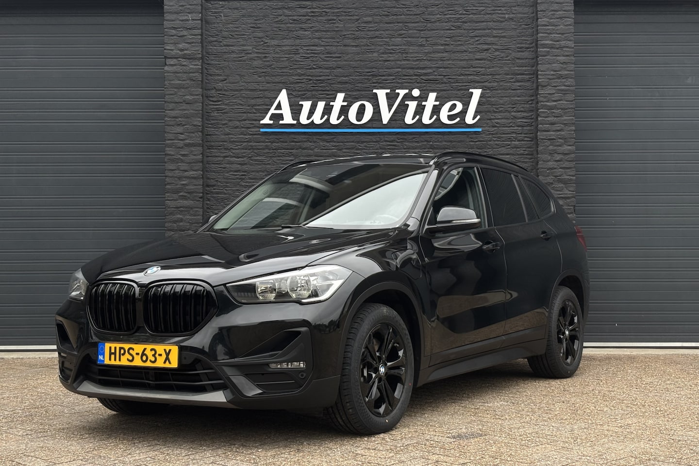 BMW X1 - xDrive25e | Head-up | Camera | PDC V&A | Sportstoelen | Sportstuur | LED | DAB - AutoWereld.nl