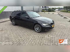 BMW 3-serie Touring - 318i Executive