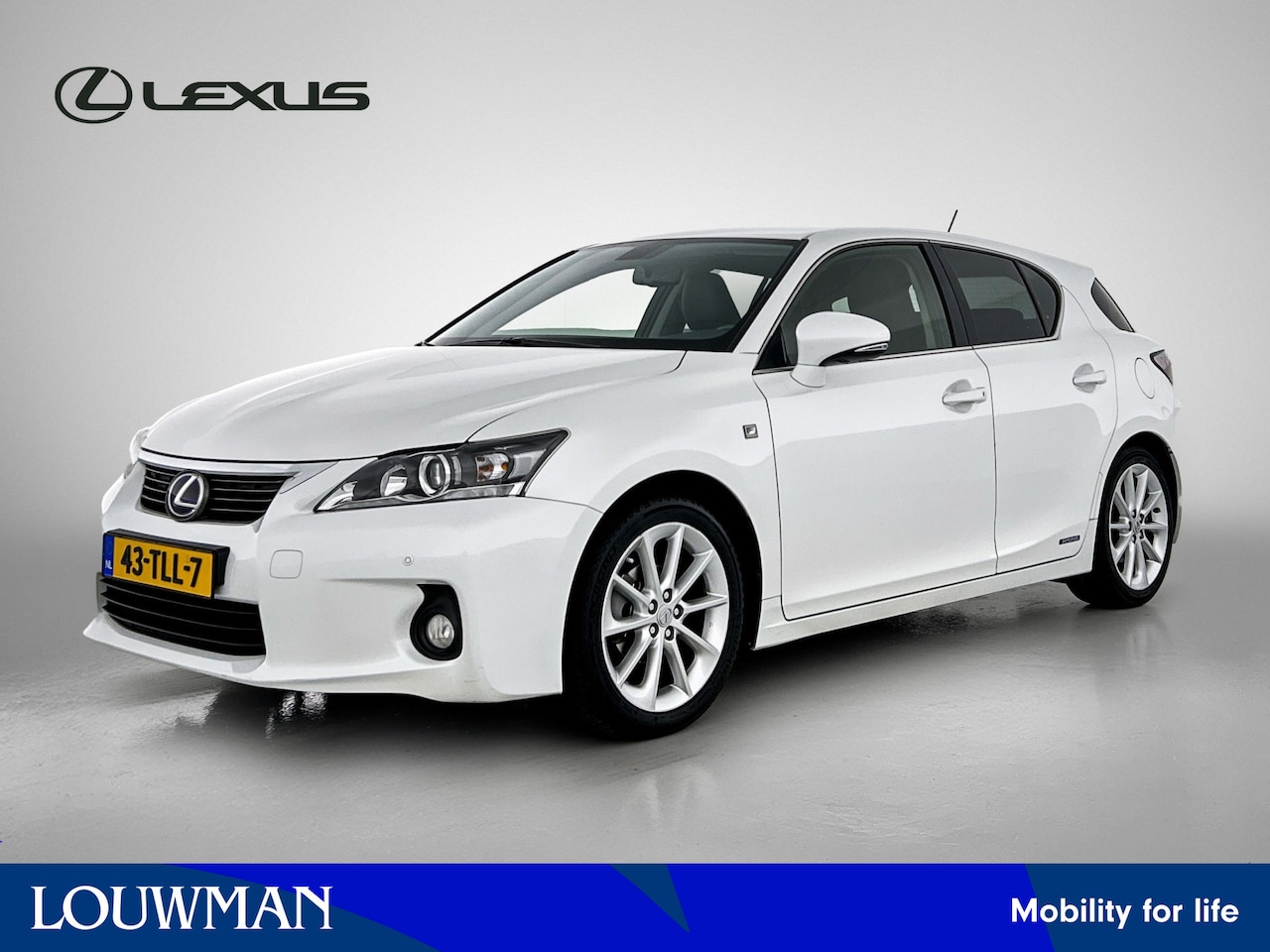 Lexus CT 200h - Business Line Pro | Leer | Stoelverwarming | Parkeersensoren | - AutoWereld.nl