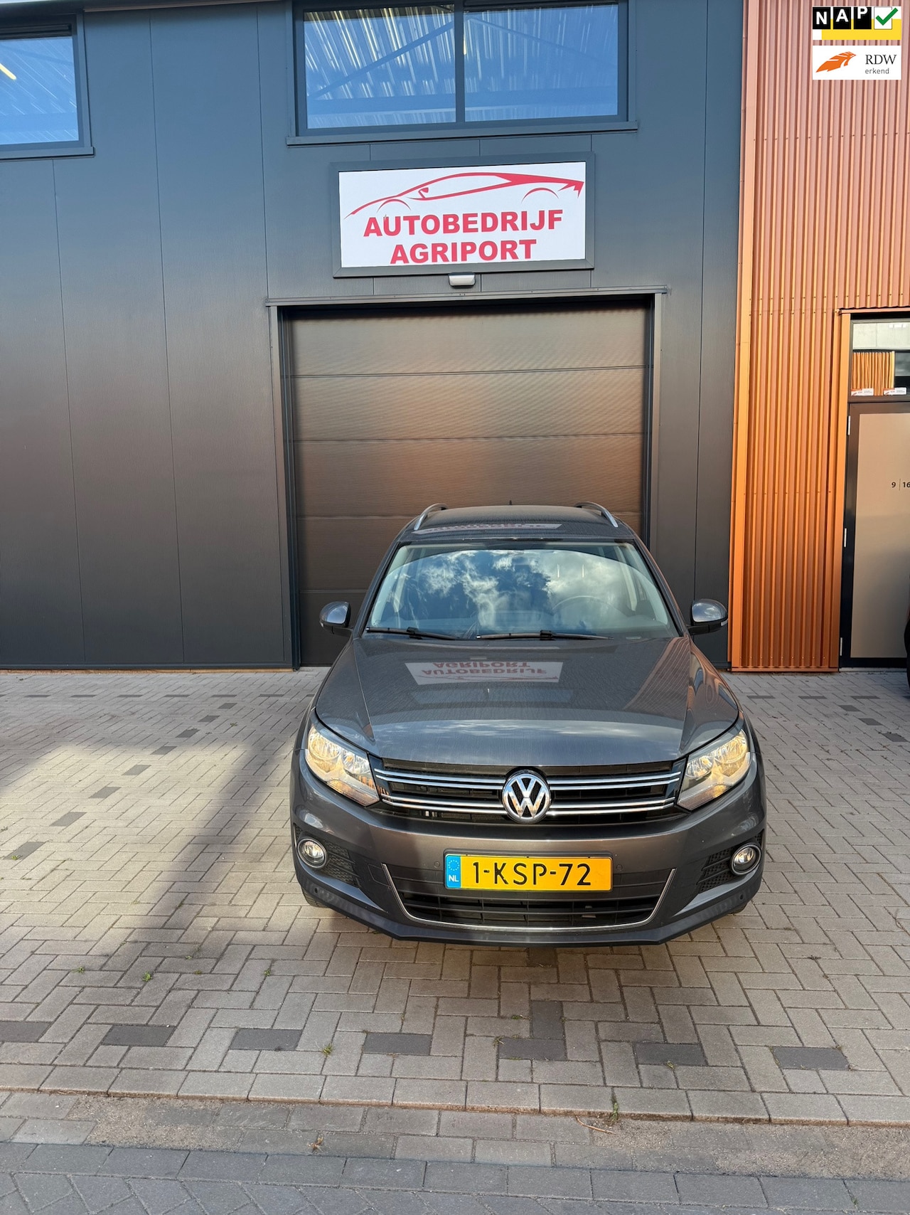 Volkswagen Tiguan - 1.4 TSI Sport&Style - AutoWereld.nl