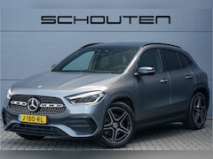 Mercedes-Benz GLA-Klasse - 200 AMG Line Pano Night Stoelverw Trekhaak