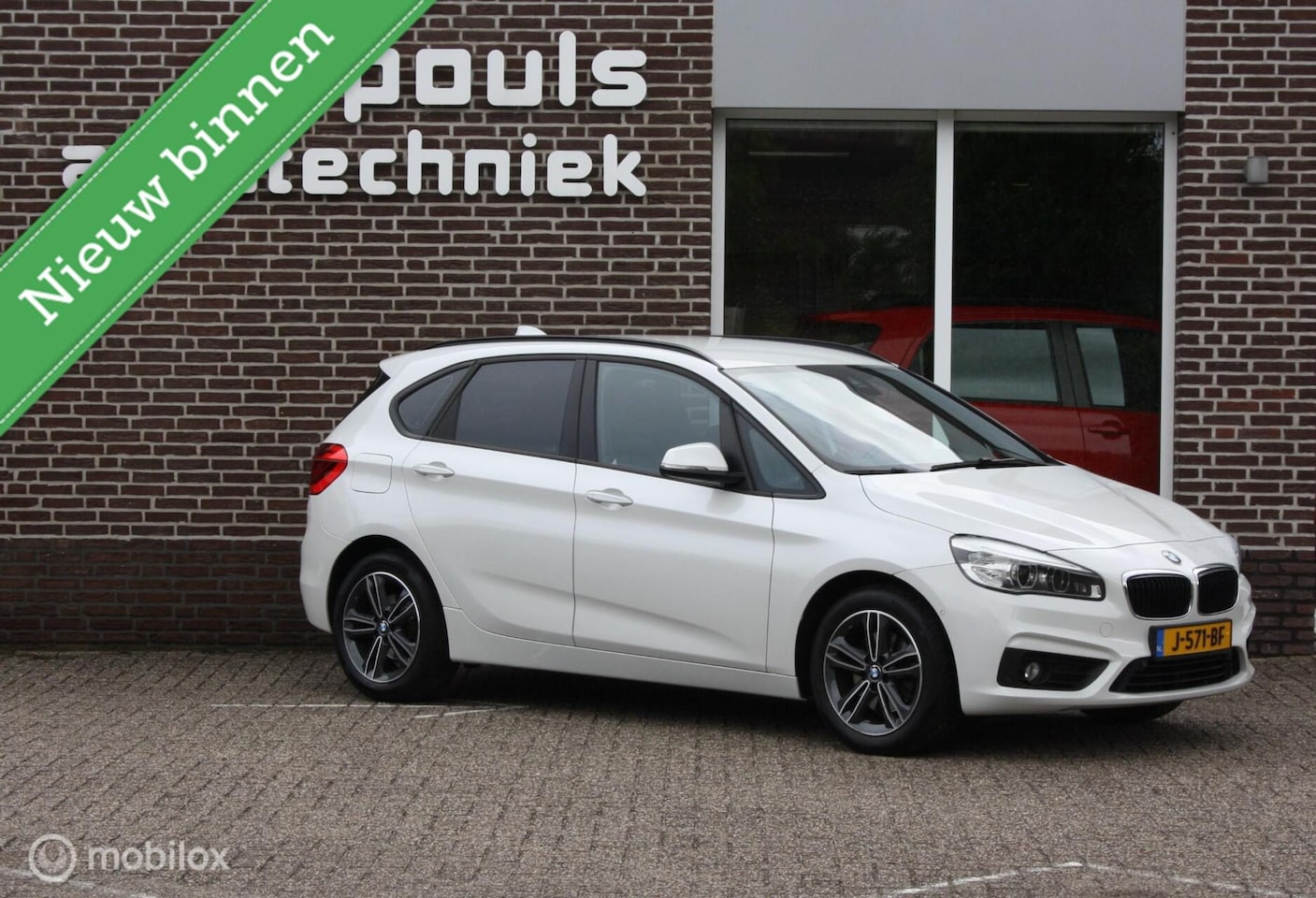 BMW 2-serie Active Tourer - 220i Exe, leder, Harman Kardon, 69.000km - AutoWereld.nl