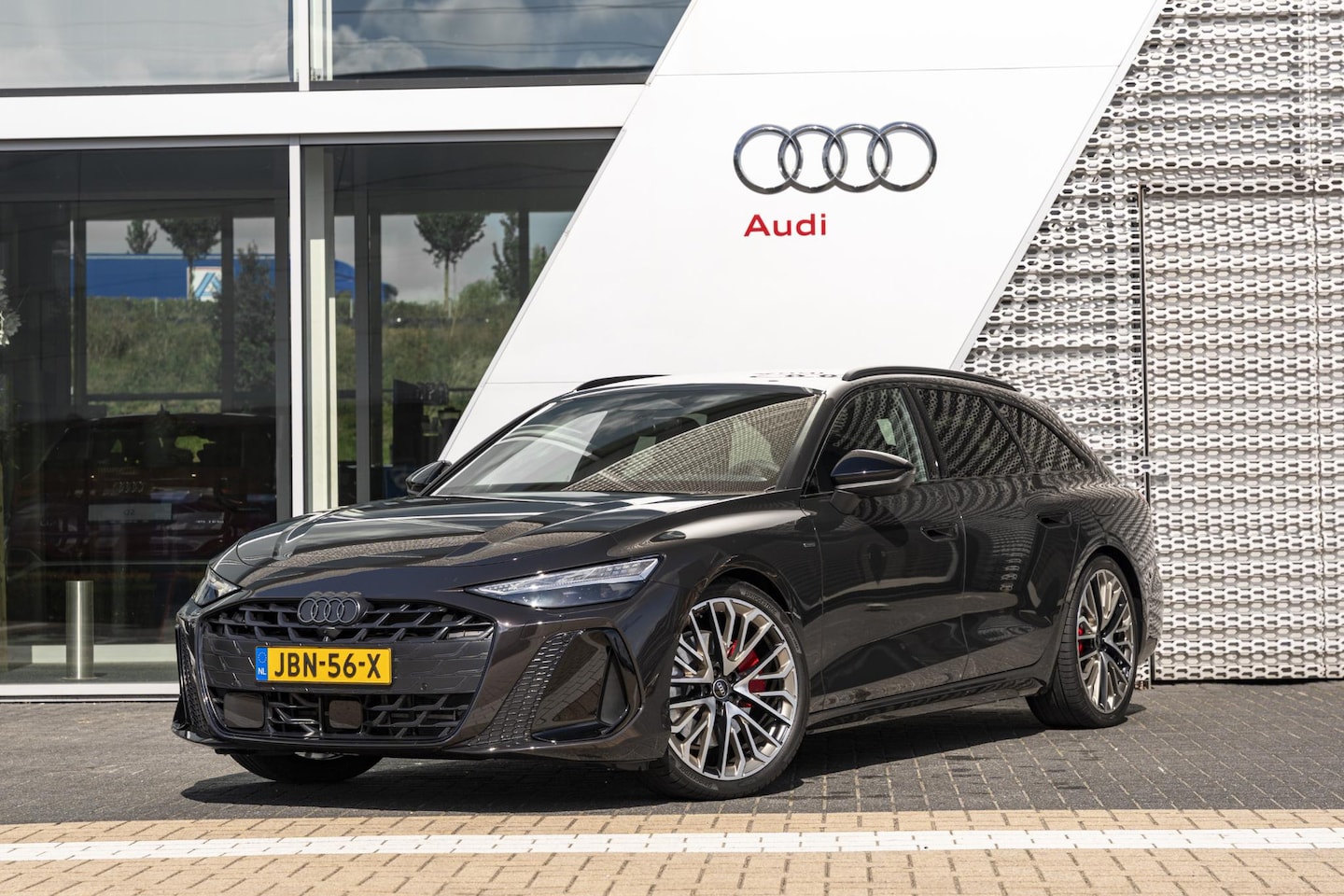 Audi A6 Avant - 2.0 e-hybrid quattro S edition Competition | sportstoel plus | hoofdsteunspeakers | luchtv - AutoWereld.nl