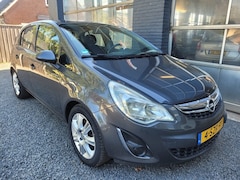 Opel Corsa - 1.2i/16V Cosmo (5 deurs , Airco)