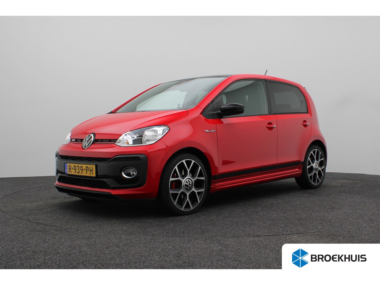 Volkswagen Up! - 1.0 TSI GTI | Achteruitrijcamera | Afwijkende dakkleur | Airco (automatisch) - AutoWereld.nl