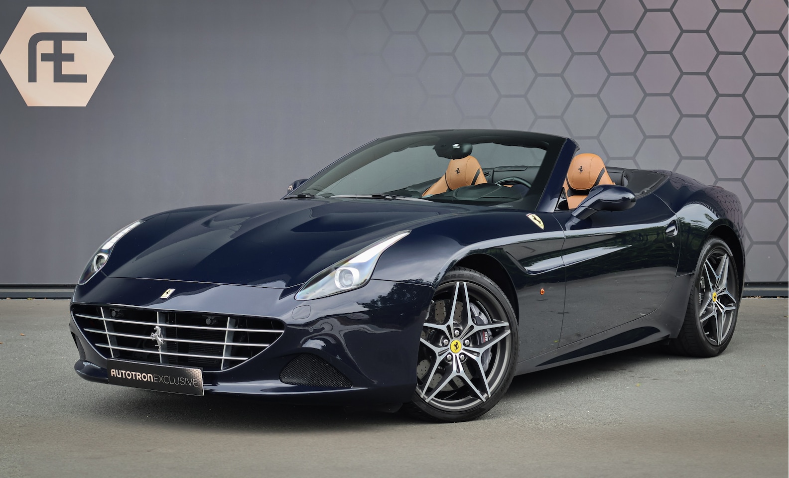 Ferrari California - 3.9 T HELE | BLU POZZI | KERAMISCH | STOELVERWARMING | ELEKTRISCHE STOELEN | CARBON INTERI - AutoWereld.nl