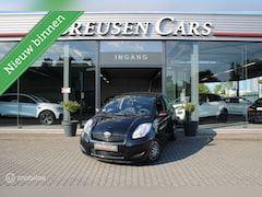 Toyota Yaris - 1.0 VVTi Cool