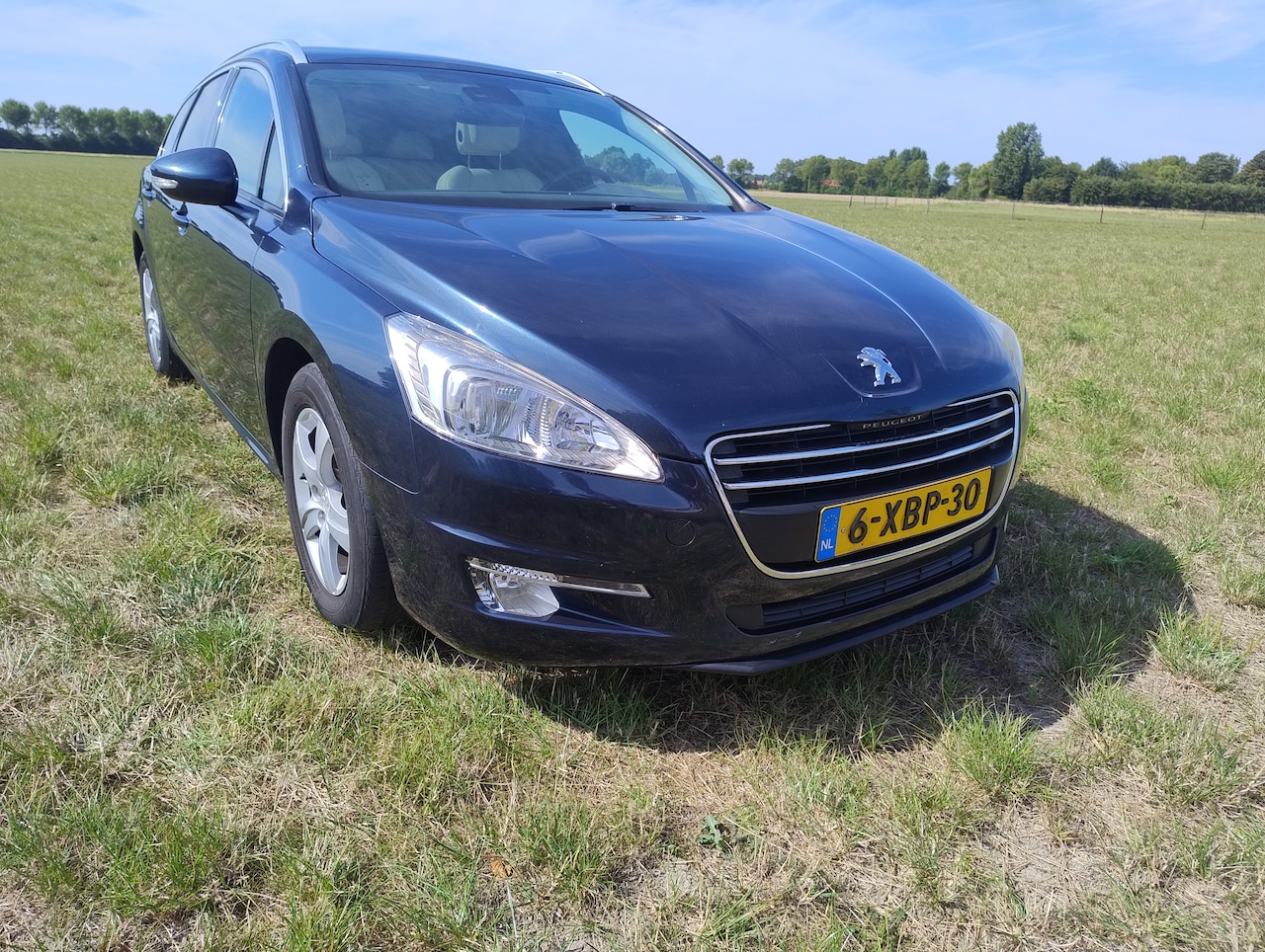 Peugeot 508 SW - 1.6 THP Allure Luxe Allure uitvoering met o.a. lichtlederen bekleding, panoramadak, stoelverwarming, priv - AutoWereld.nl