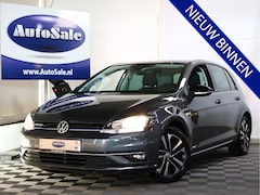 Volkswagen Golf - 1.5 TSI Highline 9500 km IQ Panodak ACC Camera DHS PDC STOELVW '19