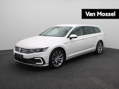Volkswagen Passat Variant - 1.4 TSI PHEV GTE Business 218 PK
