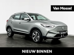 MG ZS - EV EV Standard Range Luxury 50 kWh Panorama dak | Stoelverwarming | 360 graden camera | Ap
