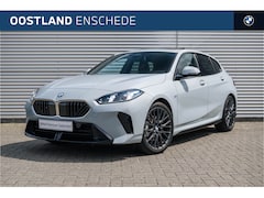 BMW 1-serie - 120 M Sport Automaat / Panoramadak / Sportstoelen / Achteruitrijcamera / M Adaptief onders