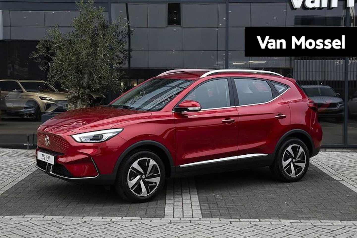 MG ZS - Standard Range Luxury 50 kWh - AutoWereld.nl