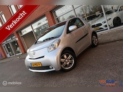 Toyota iQ - 1.0 VVTi Aspiration Pearl Automaat Airco