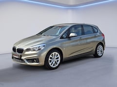 BMW 2-serie Active Tourer - 225xe iPerformance /Apple Carplay/Elektr. klep/Parkeersens./Cruise&Clima Contr./Navi/17''L