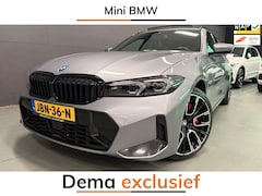 BMW 3-serie Touring - 330e M-SPORT BLACK-LINE 19'' PANO/V-COCPIT/DAB/CARPLAY/STOEL-M/LED/CAM///