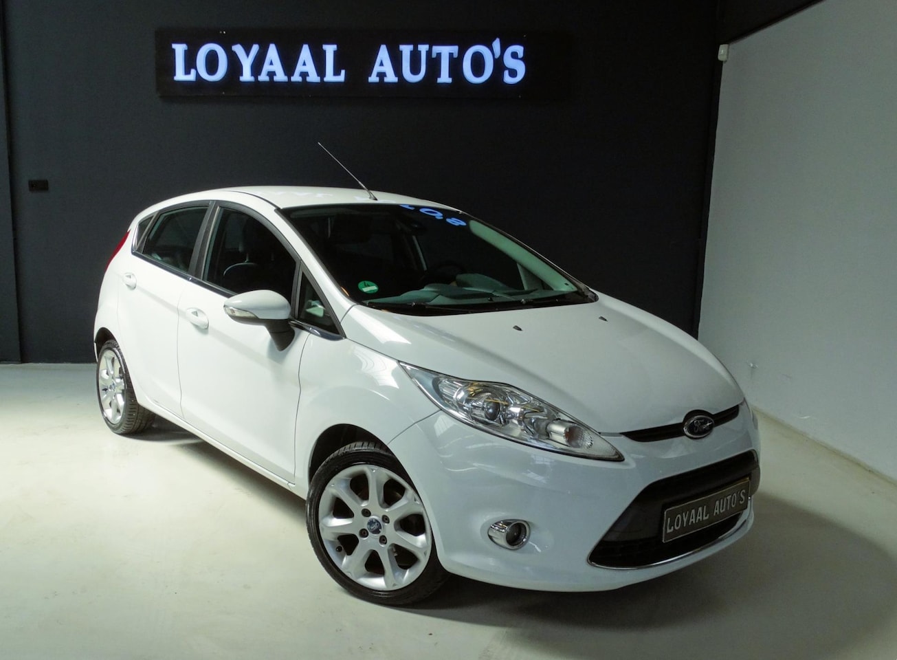 Ford Fiesta - 1.25 Titanium | AIRCO | ELEK.RAMEN | PDC | APK. - AutoWereld.nl