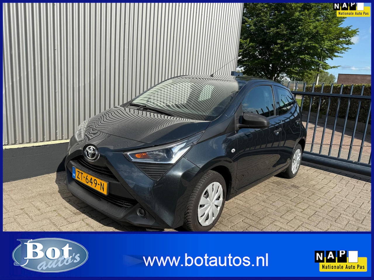 Toyota Aygo - 1.0 VVT-i x-fun 1.0 VVT-i x-fun - AutoWereld.nl