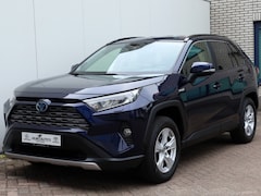 Toyota RAV4 - 2.5 Hybrid Active | Parkeersensoren | Stoelverwarming | Trekhaak