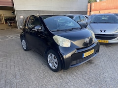 Toyota iQ - 1.0 VVTi Comfort
