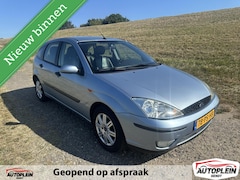 Ford Focus - 1.6-16V Futura