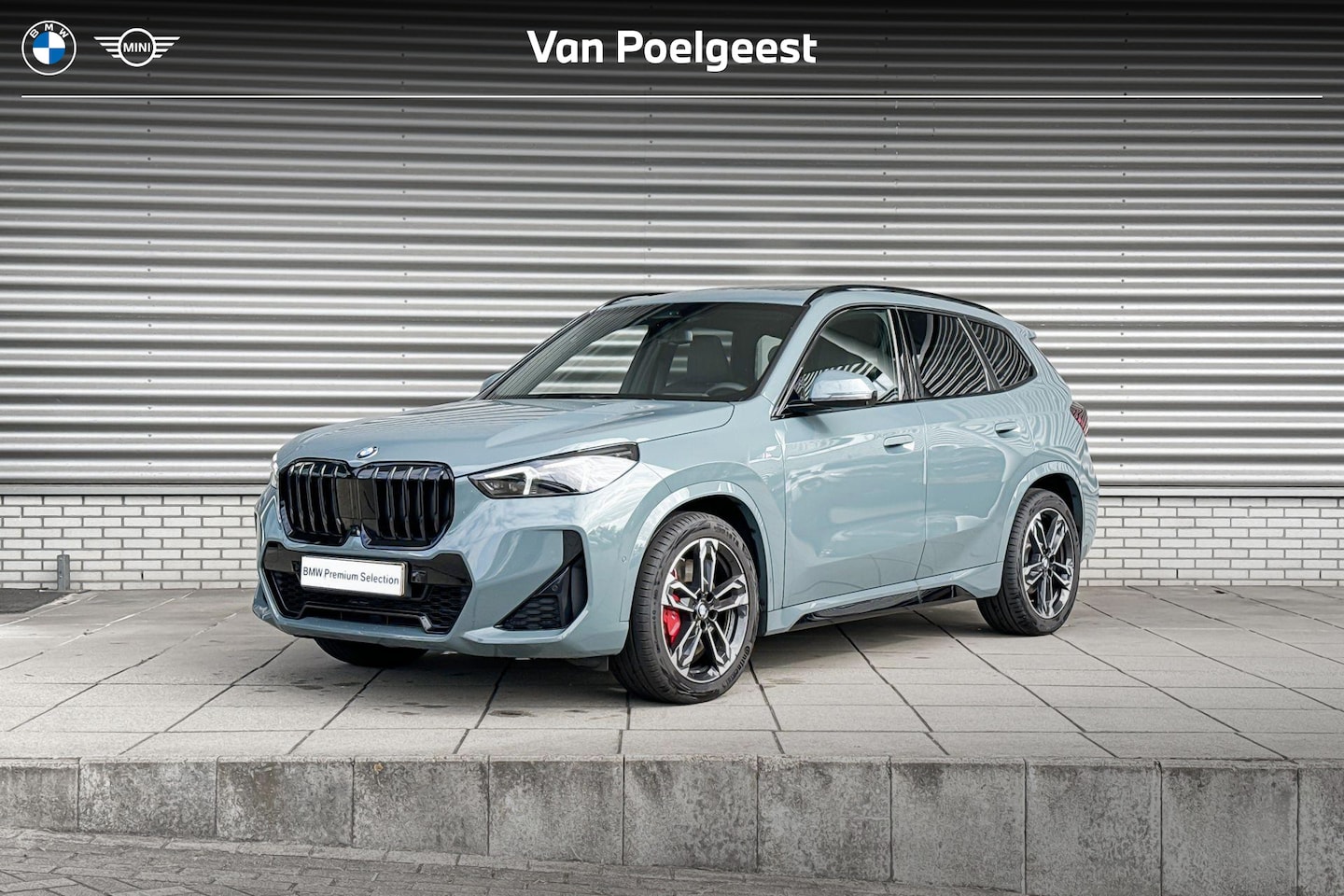BMW X1 - sDrive18i M Sportpakket Pro / Innovation Pack / Comfort Pack / Travel Pack / Trekhaak - AutoWereld.nl