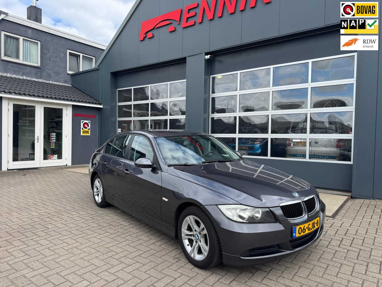 BMW 3-serie - 318d Corporate Lease Business Line / NL Auto met NAP . - AutoWereld.nl