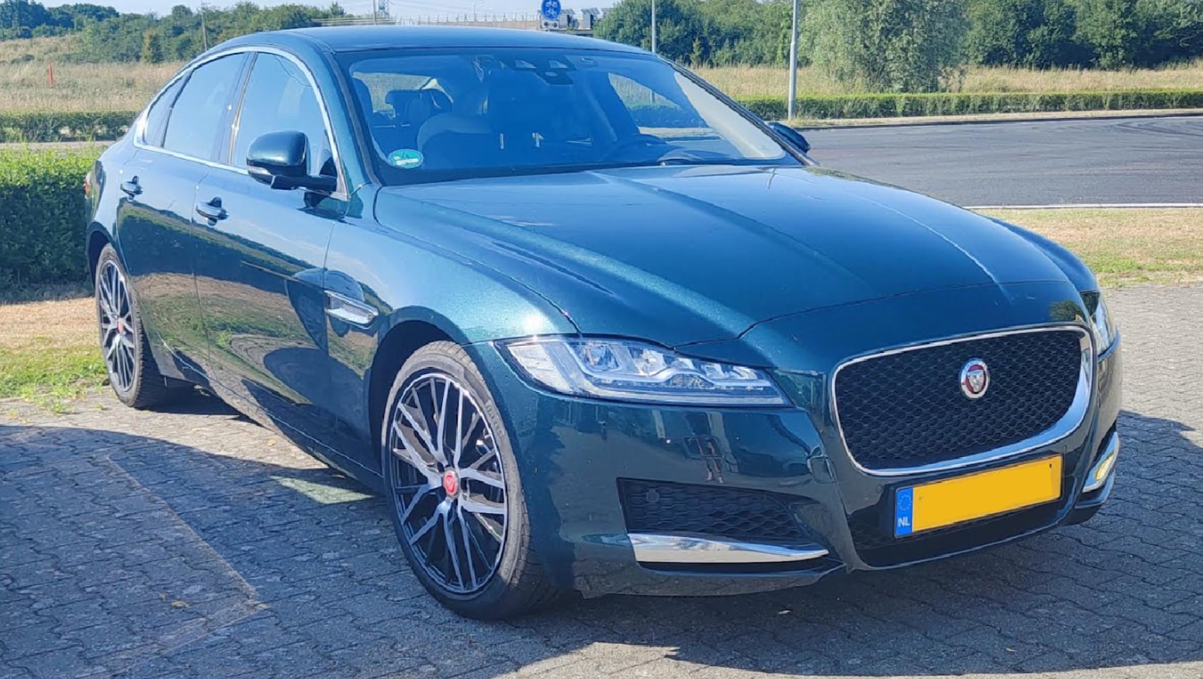Jaguar XF - 3.0 Portfolio AWD - AutoWereld.nl