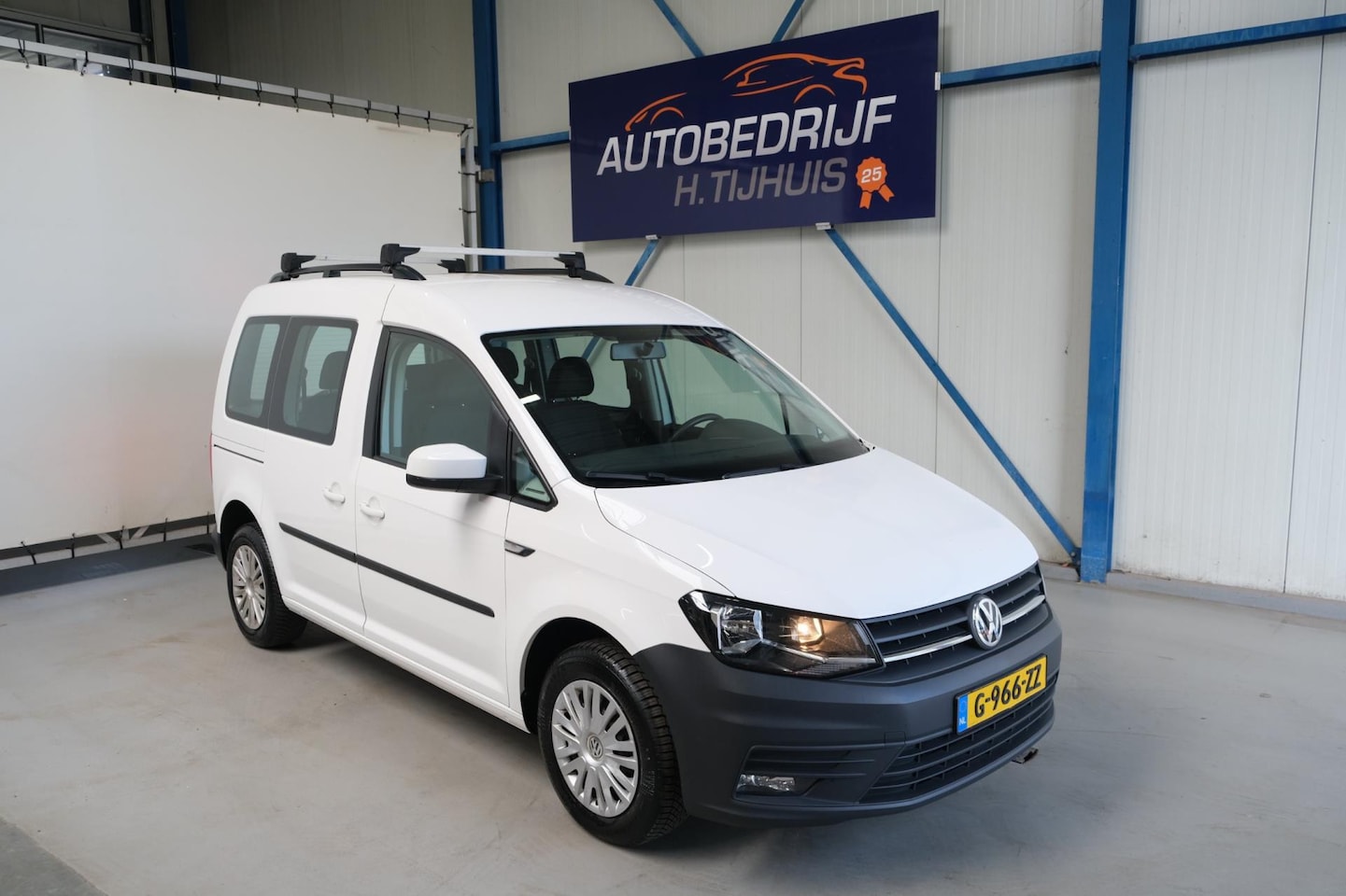 Volkswagen Caddy - 1.0 TSI 5p - N.A.P. Airco, Cruise, Navi, Trekhaak. - AutoWereld.nl