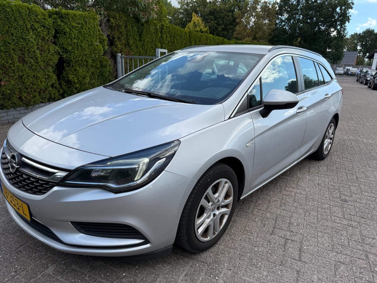 Opel Astra Sports Tourer - 1.6 CDTI Business+ ECC NAVI APPLE CARPLAY ANDROID BTW - AutoWereld.nl