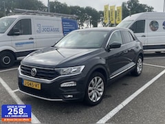 Volkswagen T-Roc - 1.5 TSI Sport 150pk | Carplay | Dealer OH