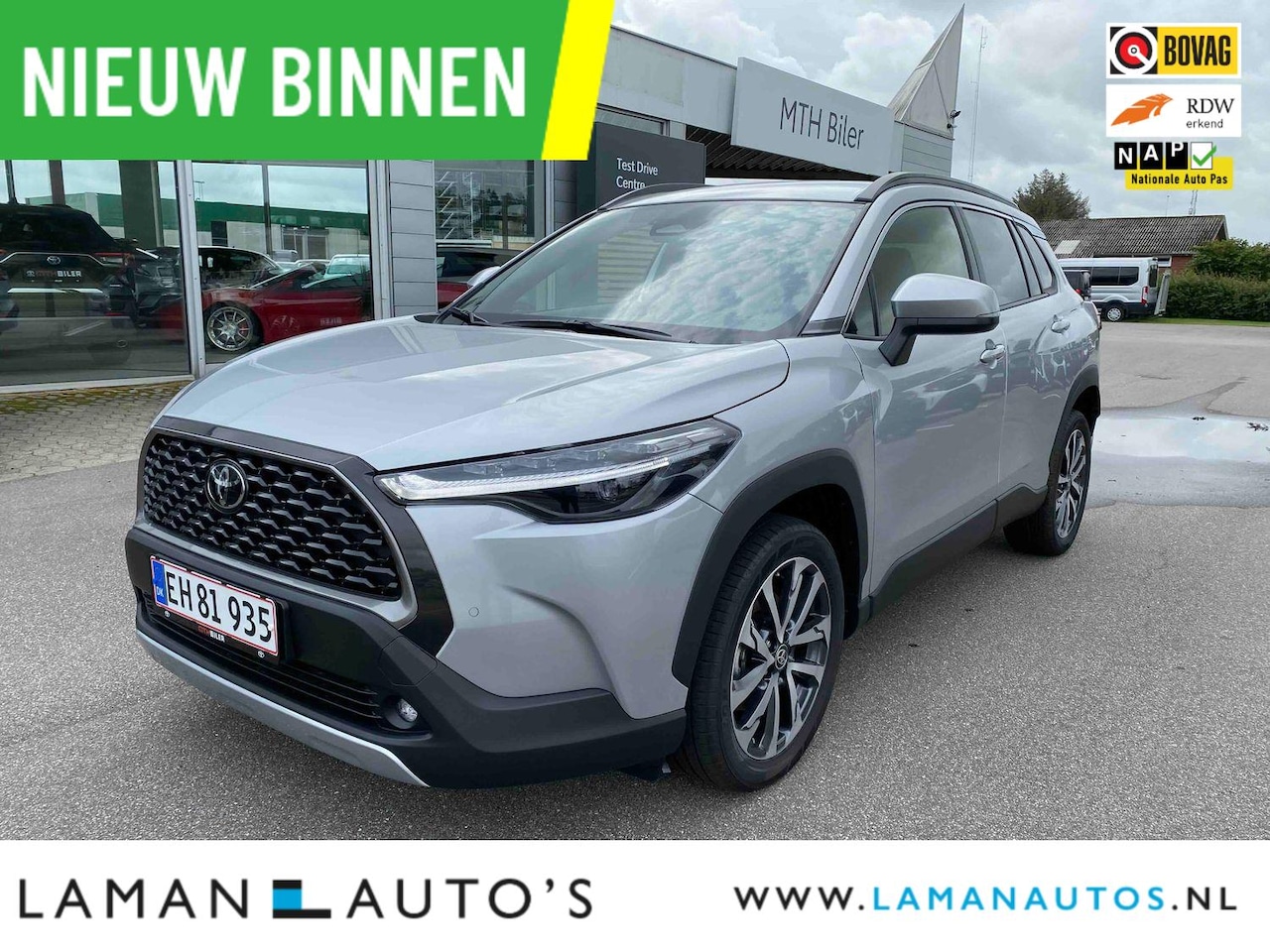 Toyota Corolla Cross - Hybrid 140pk Style Premium 2025 | CarPlay Stuur- en stoelverwarming ECC ACC 18" LMV PDC Ca - AutoWereld.nl