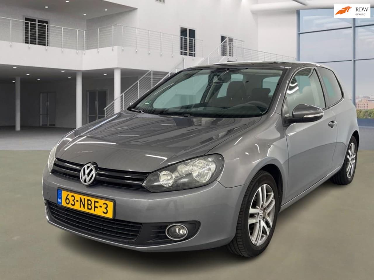 Volkswagen Golf - 1.2 TSI Tour NAVI CRUISE 2 X SLEUTELS - AutoWereld.nl