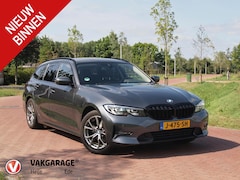 BMW 3-serie Touring - 318i Executive Edition | Apple Carplay | Cruise Control | Sfeerverlichting | Parkeersensor