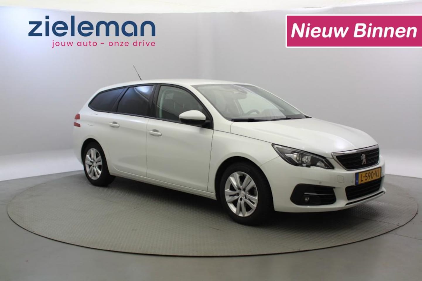 Peugeot 308 - SW 1.2 PureTech Active - Carplay, Cruise - AutoWereld.nl