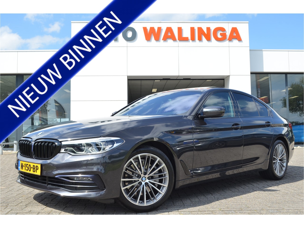BMW 5-serie - 530i High Executive Sportline | Schuif/-kantel dak | Leer | Elektr trekhaak | Keyless | Ca - AutoWereld.nl