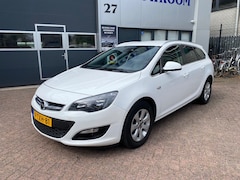 Opel Astra - 1.4 BUSINESS + . Nette auto, apk 7-05-2026