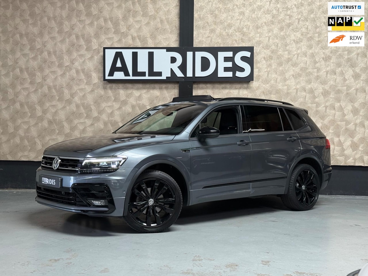 Volkswagen Tiguan Allspace - 1.5 TSI Highline Business R 7p. | Trekhaak | ACC | keyless | pano | 20 inch - AutoWereld.nl